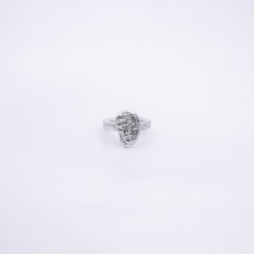 Face Ring