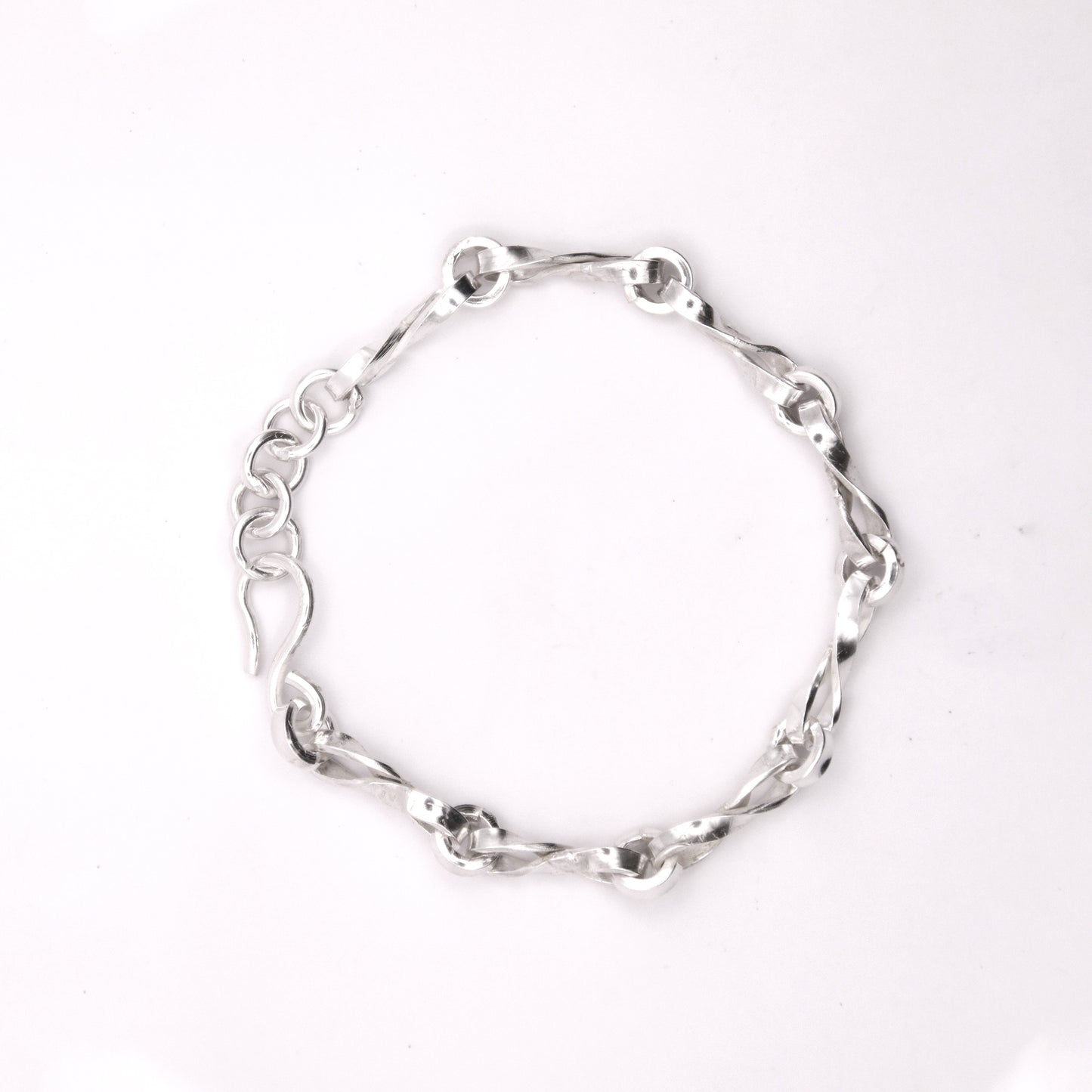 Twist Link Bracelet