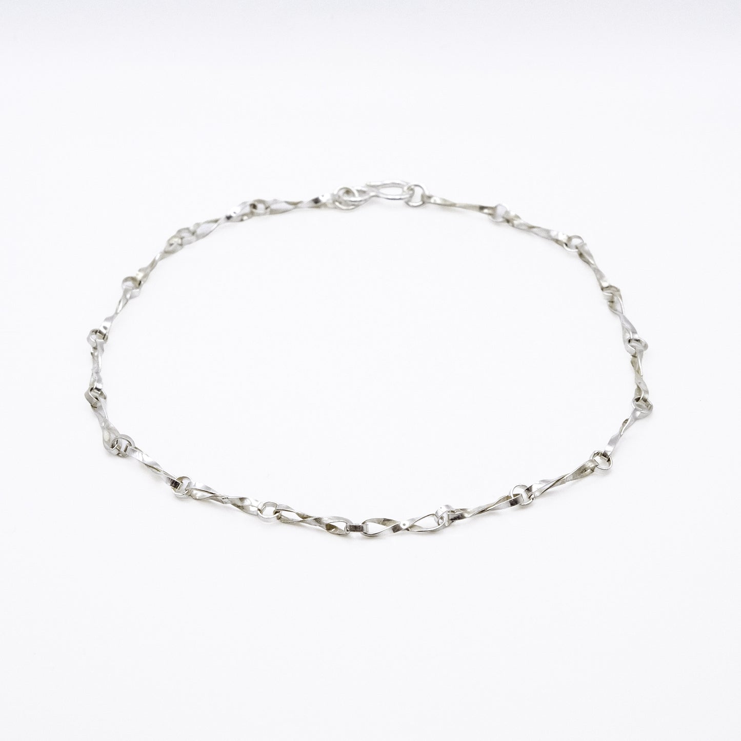 Twist Link Chain