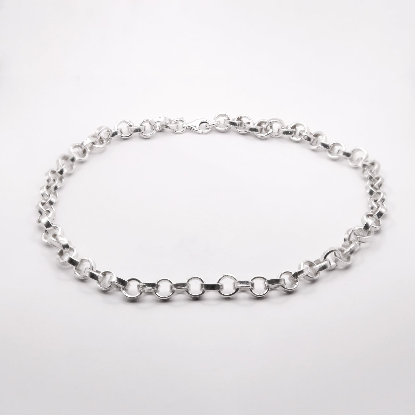 Round Link Necklace
