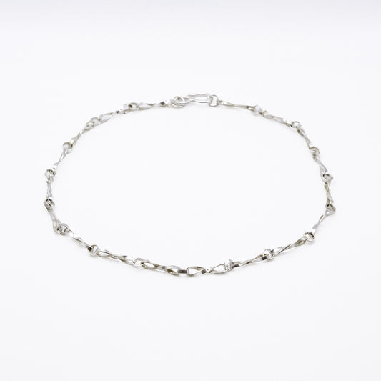 Twist Link Chain